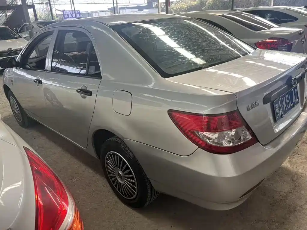 BYD F3