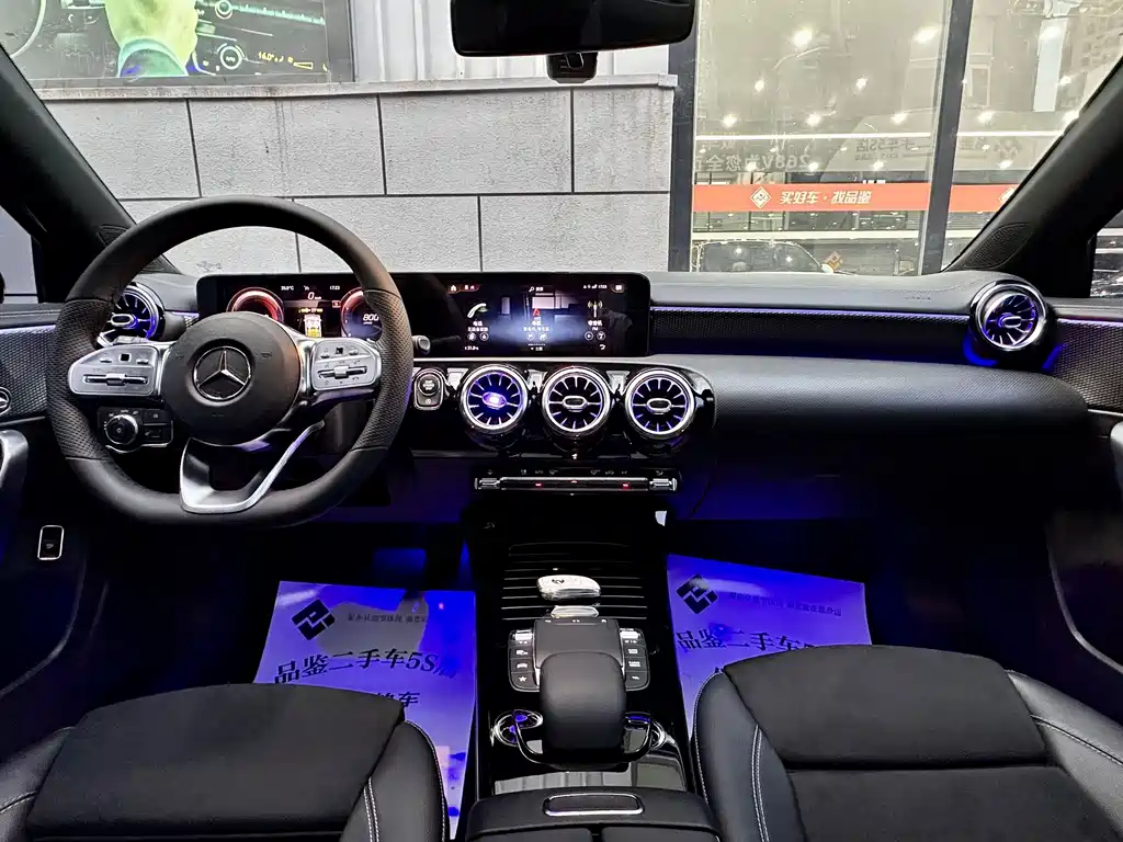 Mercedes-Benz A-Class — миниатюра 6