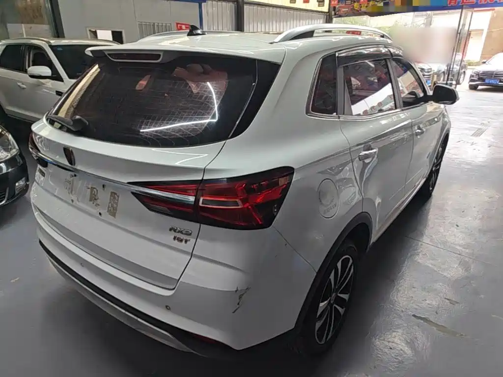 Roewe RX3 — миниатюра 7
