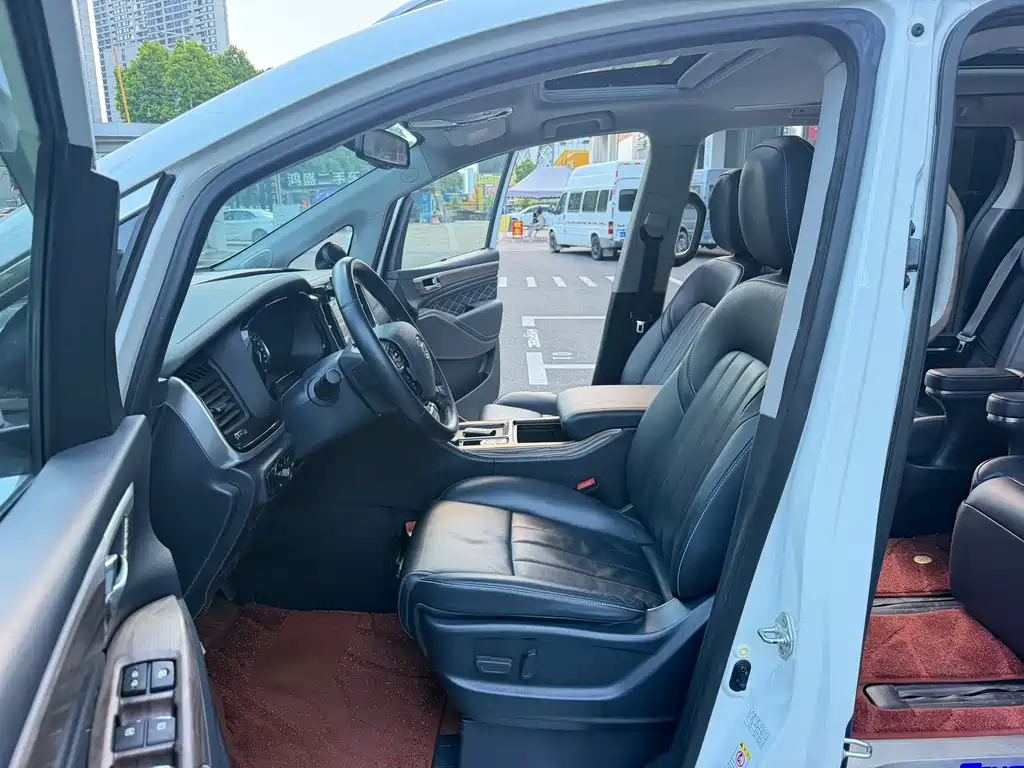 GAC Motor Trumpchi M8 — миниатюра 10