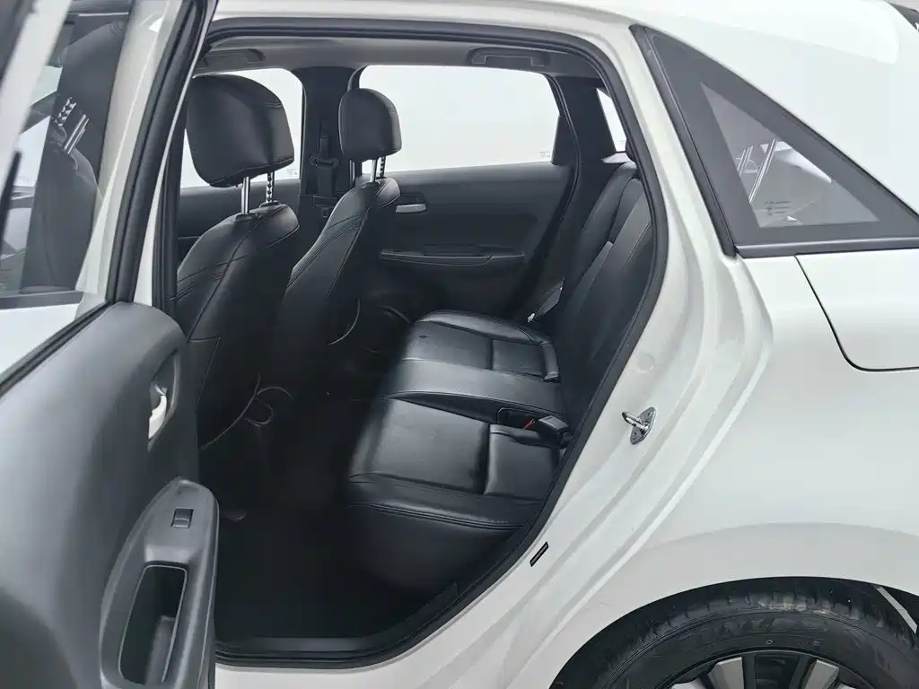 Honda Fit — миниатюра 15