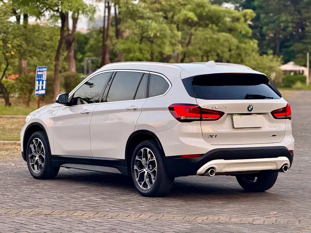 BMW X1 — миниатюра 7