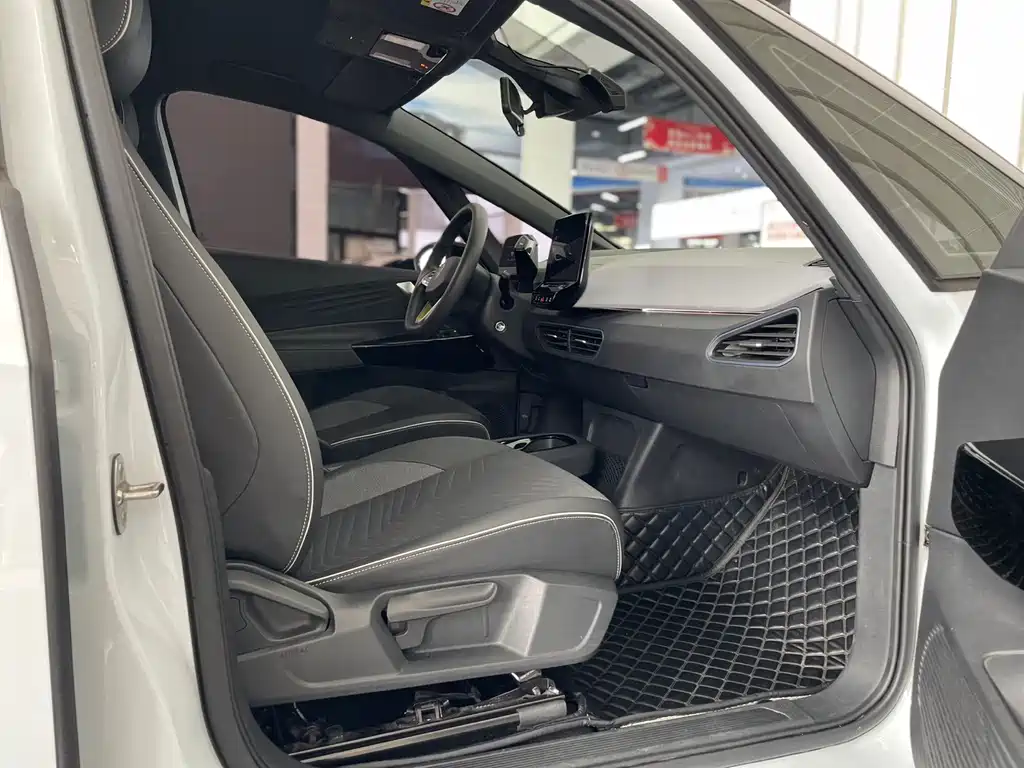 Volkswagen ID.3 — миниатюра 11