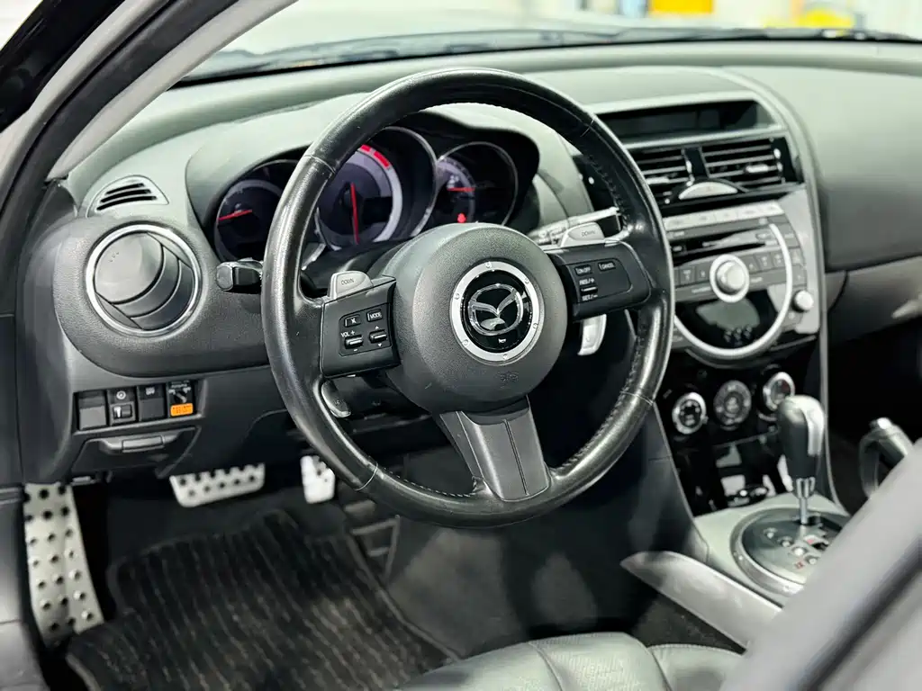 Mazda RX-8 — миниатюра 11
