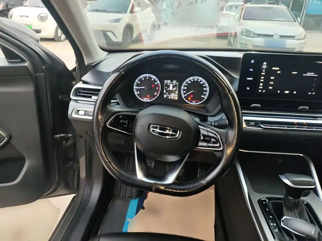 Geely Emgrand — миниатюра 11