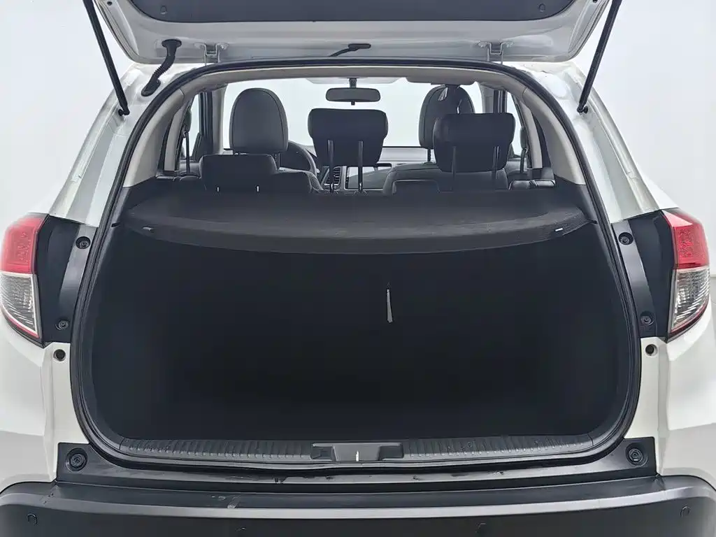 Honda Vezel — миниатюра 16