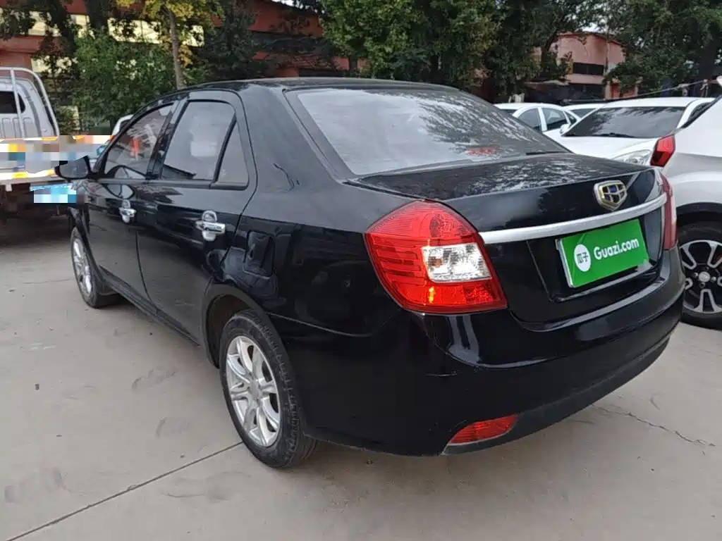 Geely King Kong — миниатюра 5