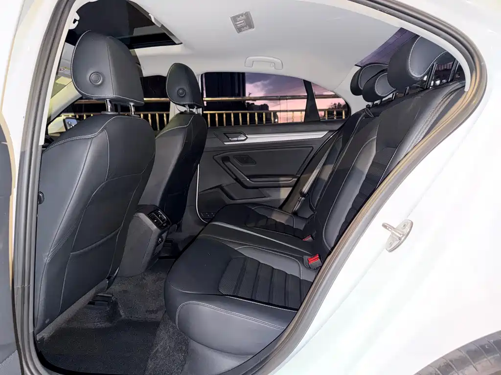 Volkswagen Lamando — миниатюра 7