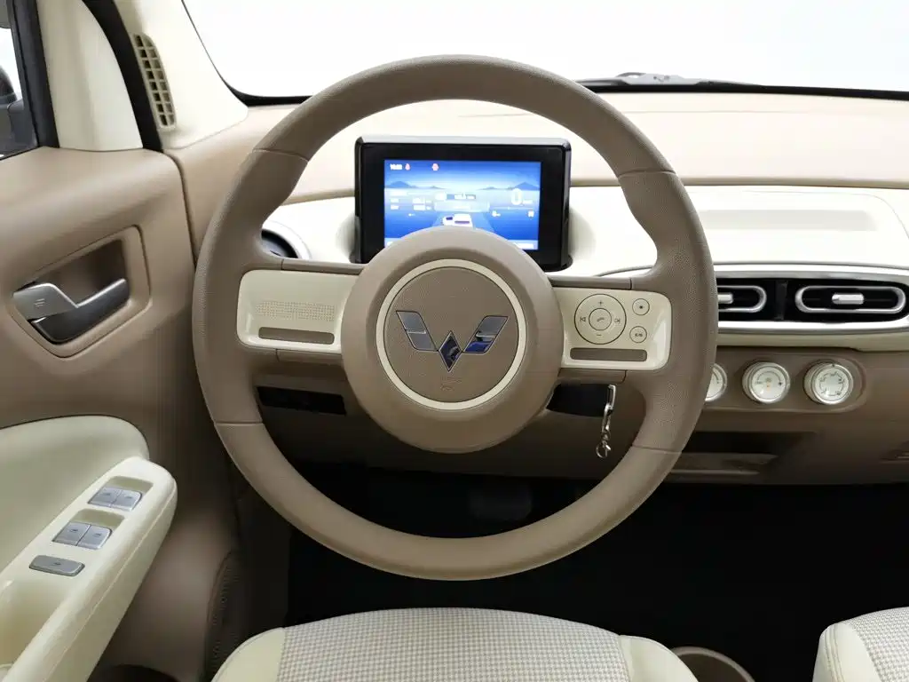 Wuling MINIEV — миниатюра 11