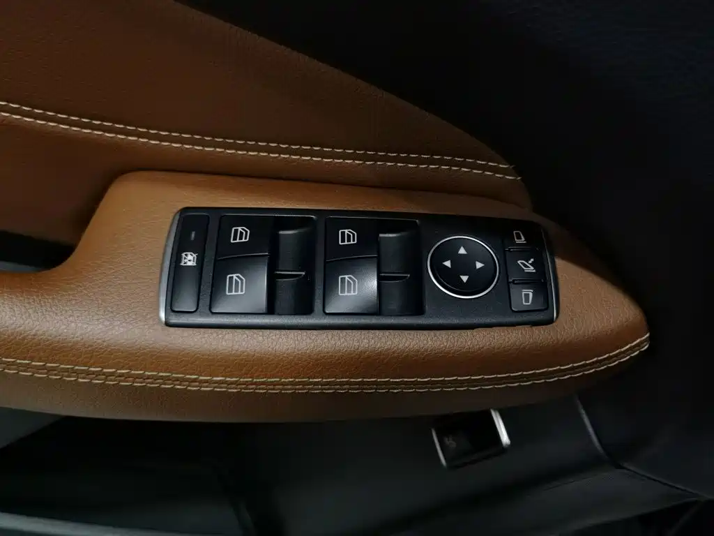 Mercedes-Benz GLE AMG — миниатюра 9