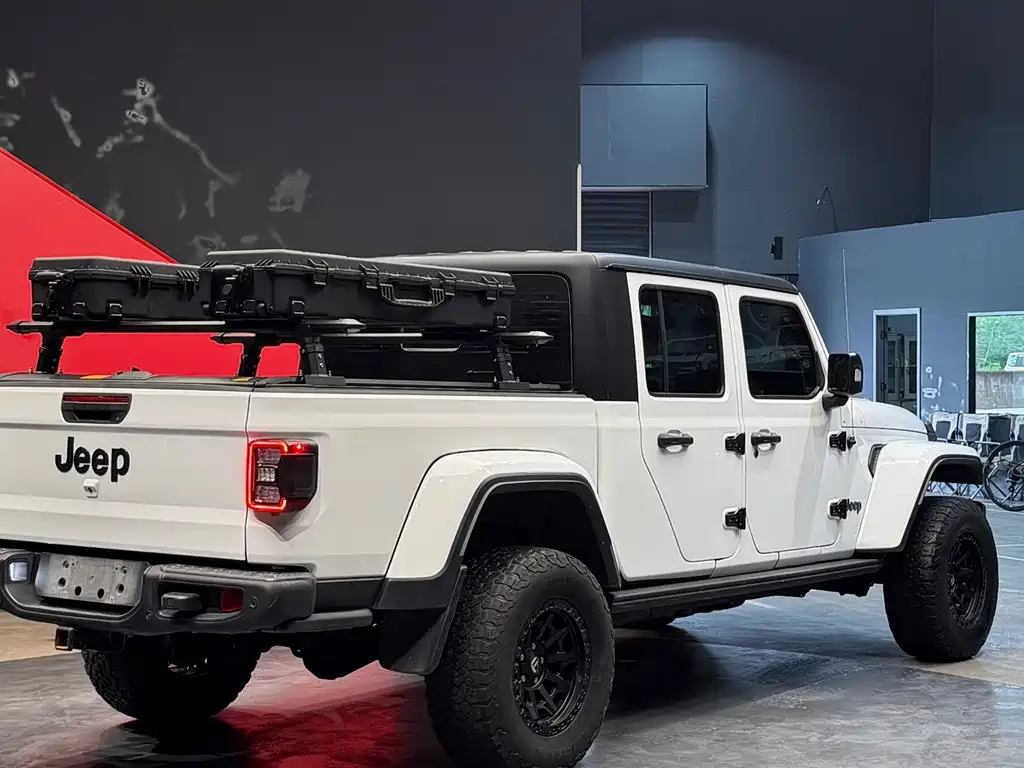 Jeep Gladiator — миниатюра 9