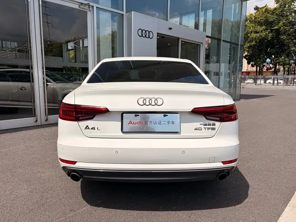Audi A4L — миниатюра 5