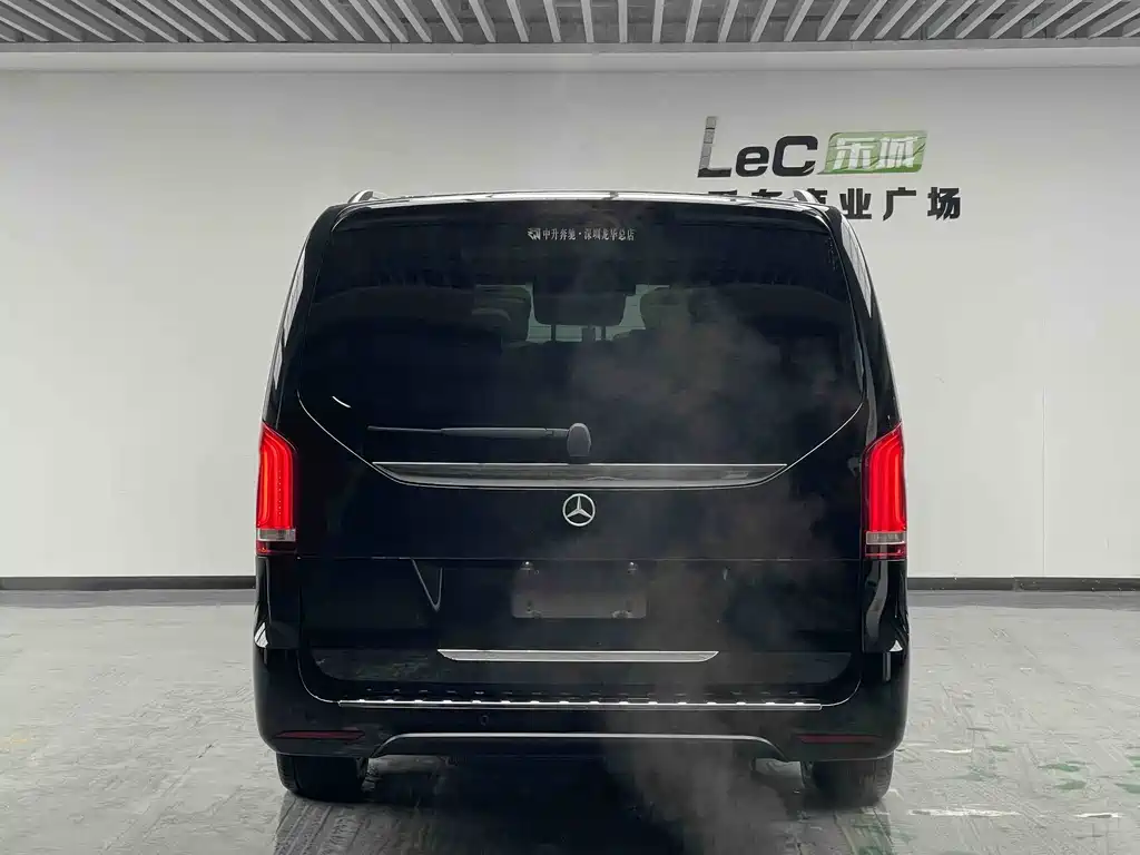 Mercedes-Benz V-Class V 2022 V 260 L Luxury