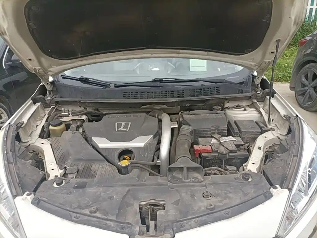 Luxgen U6 — миниатюра 16