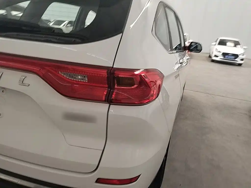 Haval M6 — миниатюра 8