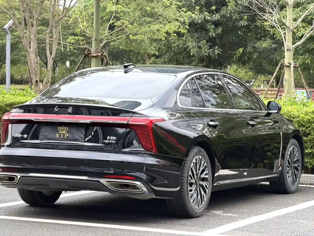 Hongqi Hongqi H5 — миниатюра 14