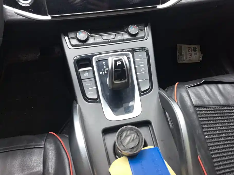 Geely Boyue — миниатюра 16