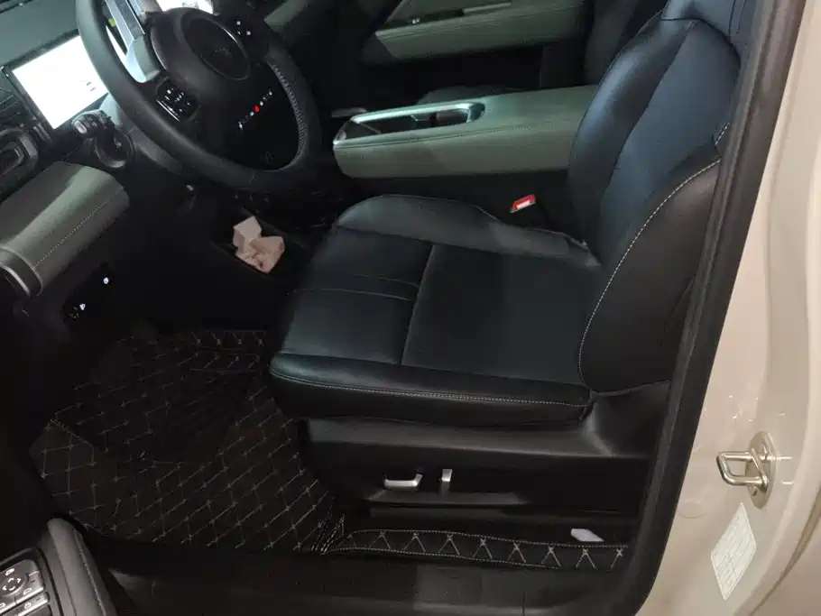 Baojun Yueye Plus — миниатюра 9