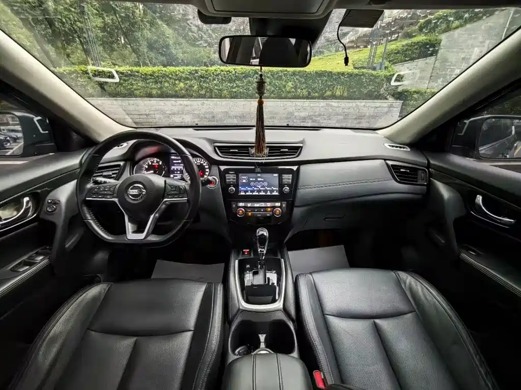 Nissan X-Trail — миниатюра 14