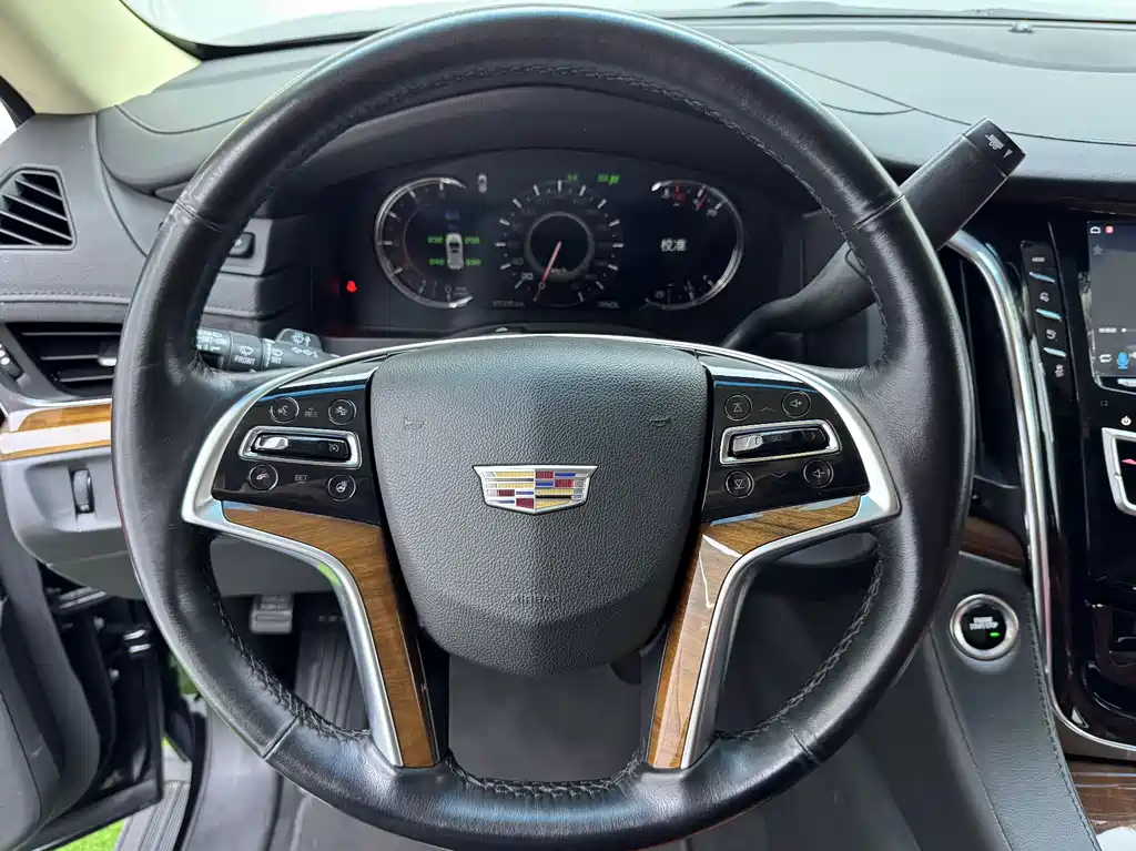 CADILLAC ESCALADE ESCALADE