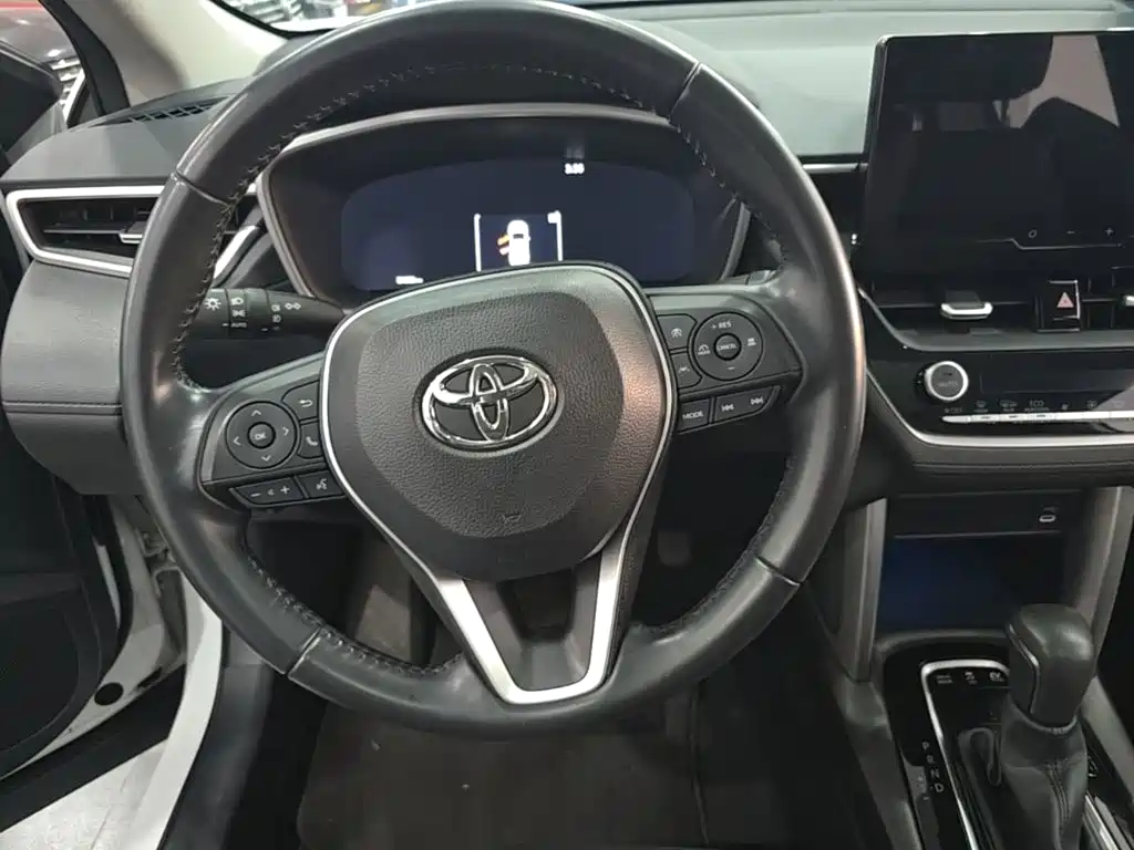 Toyota Frontlander — миниатюра 11