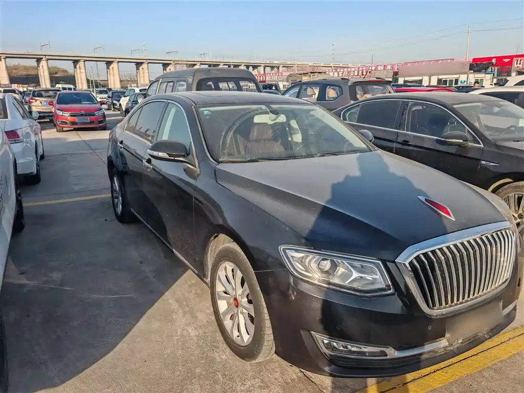 RED FLAG HONGQI H7
