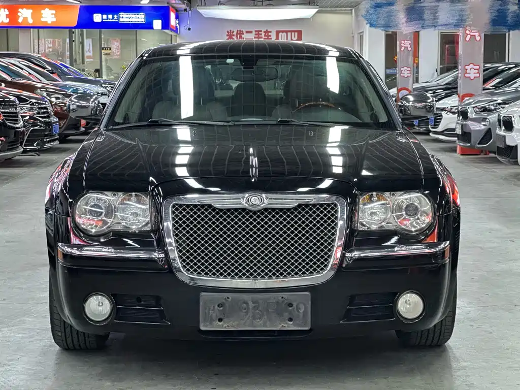 Chrysler 300C — миниатюра 2