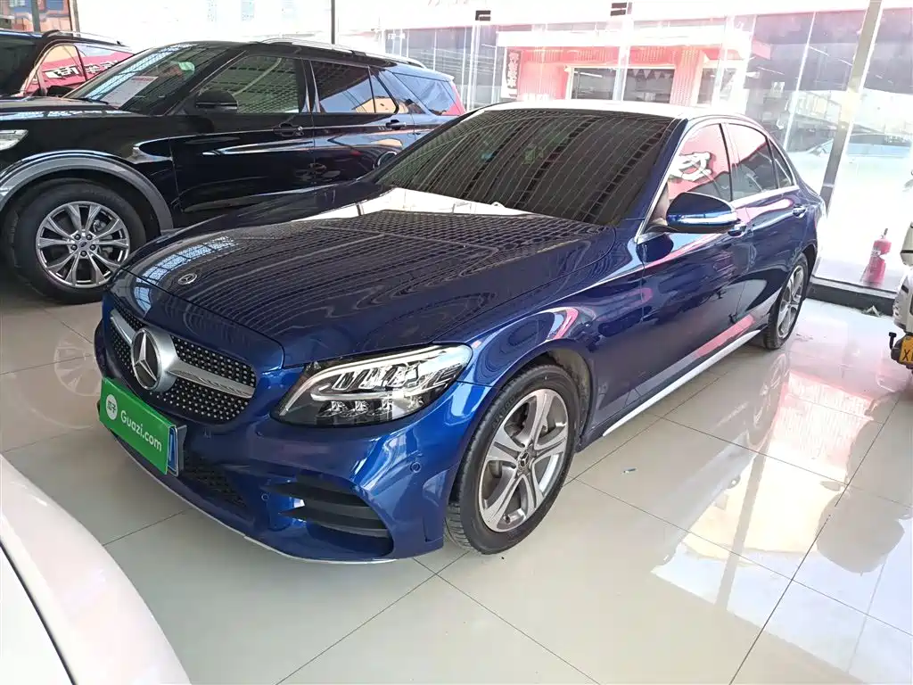 Mercedes-Benz C-Class 2020