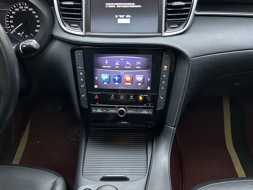 Infiniti QX50 — миниатюра 19