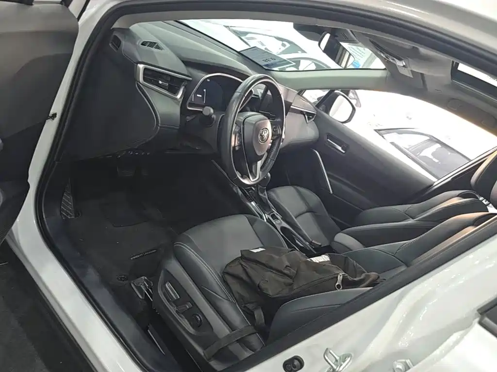 Toyota Frontlander — миниатюра 15