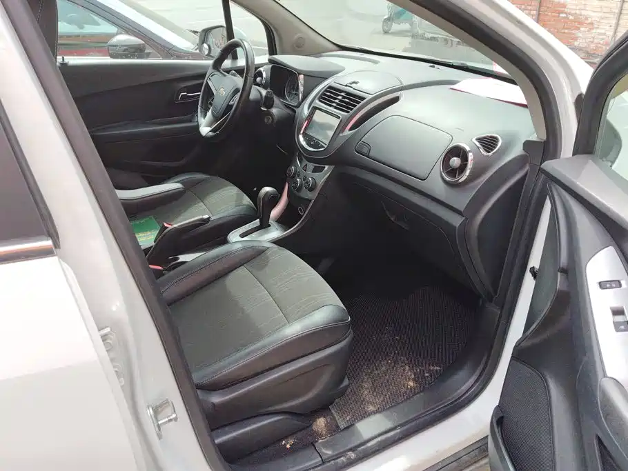 Chevrolet Trax — миниатюра 8
