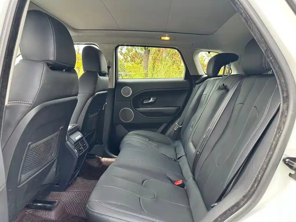 Land Rover Evoque (Import) — миниатюра 4