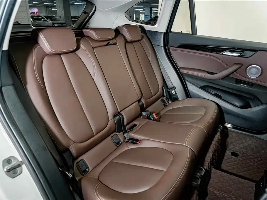 BMW X1 — миниатюра 22