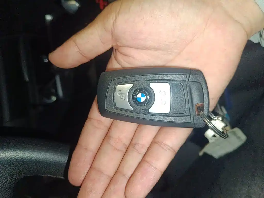 BMW 3 Series — миниатюра 12