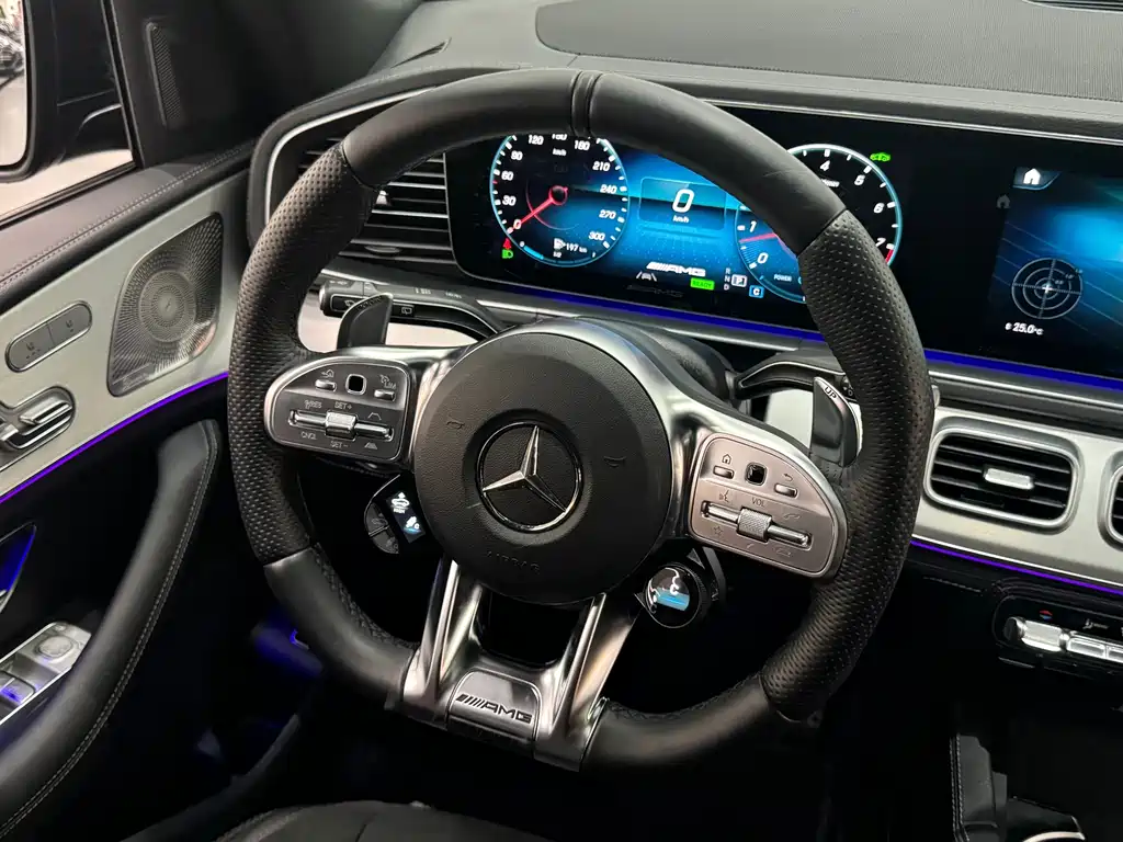 Mercedes-Benz GLE AMG — миниатюра 11