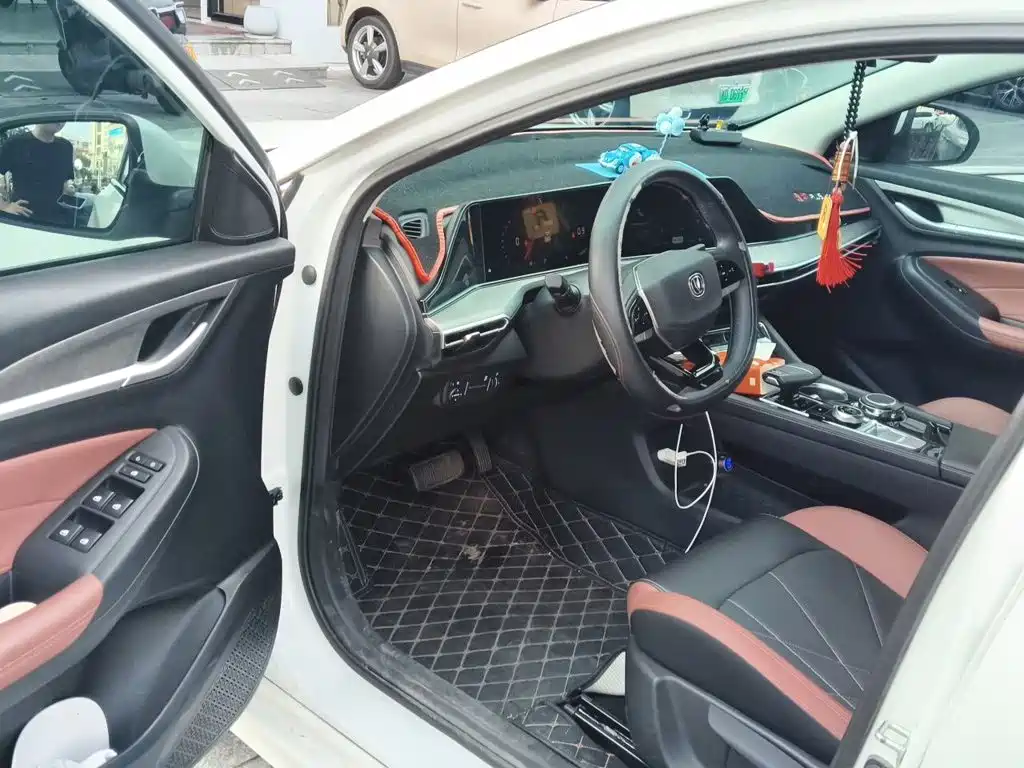 Changan Eado — миниатюра 12