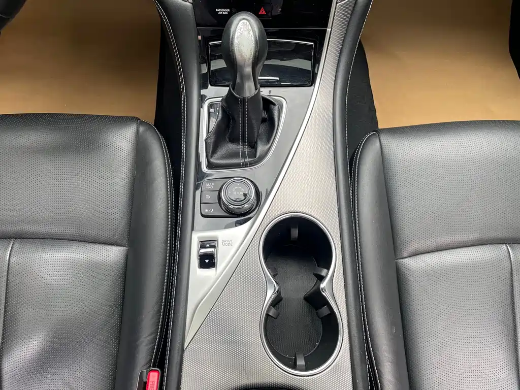 Infiniti Q50L — миниатюра 16