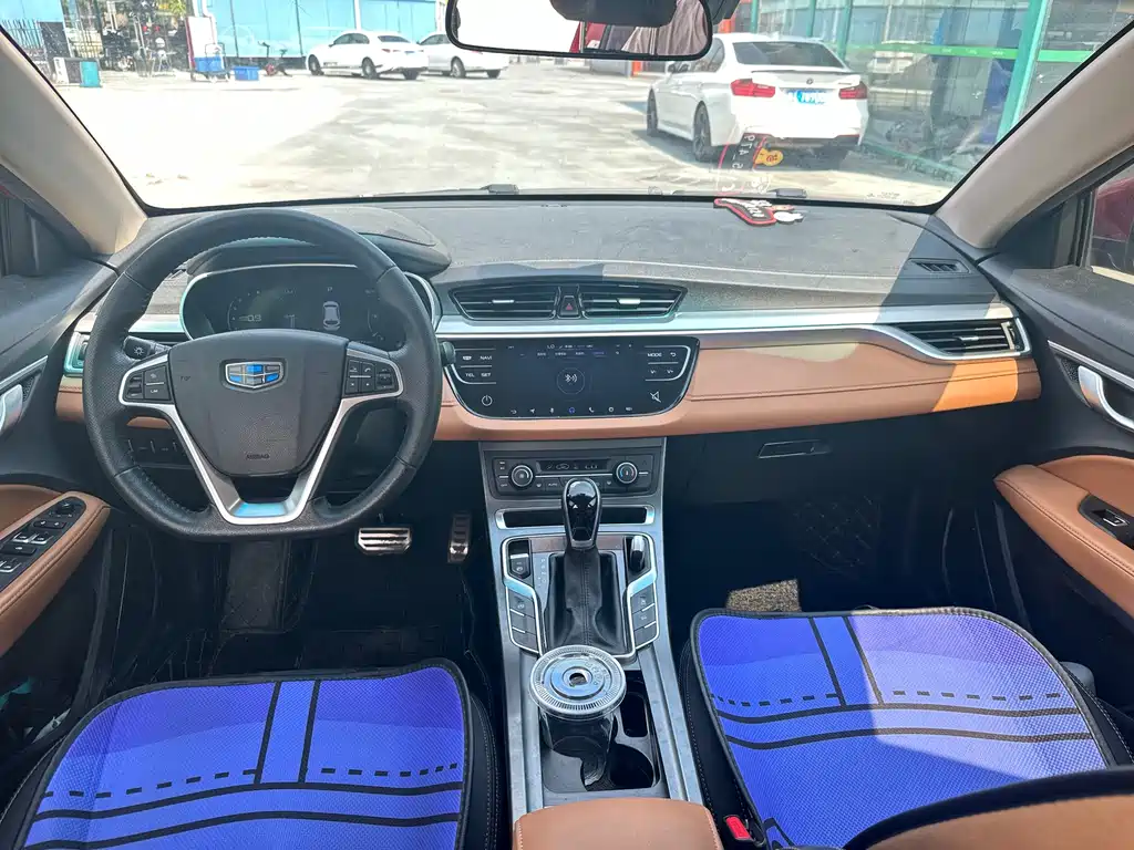 Geely Vision S1 — миниатюра 5