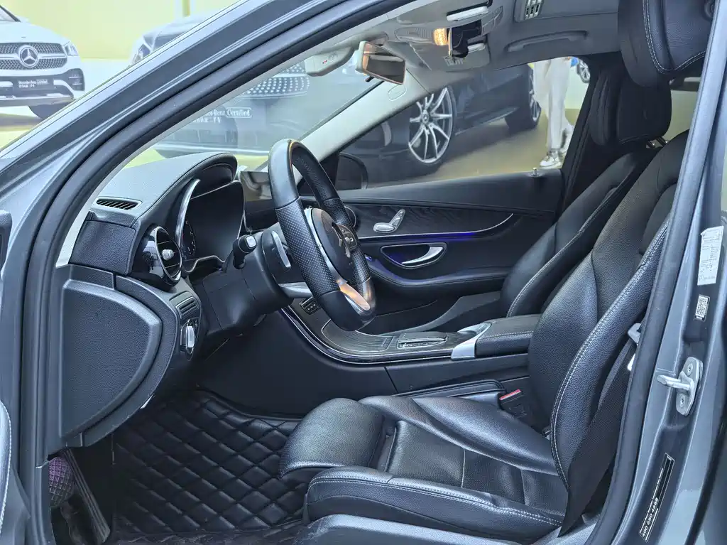 MERCEDES-BENZ C CLASS