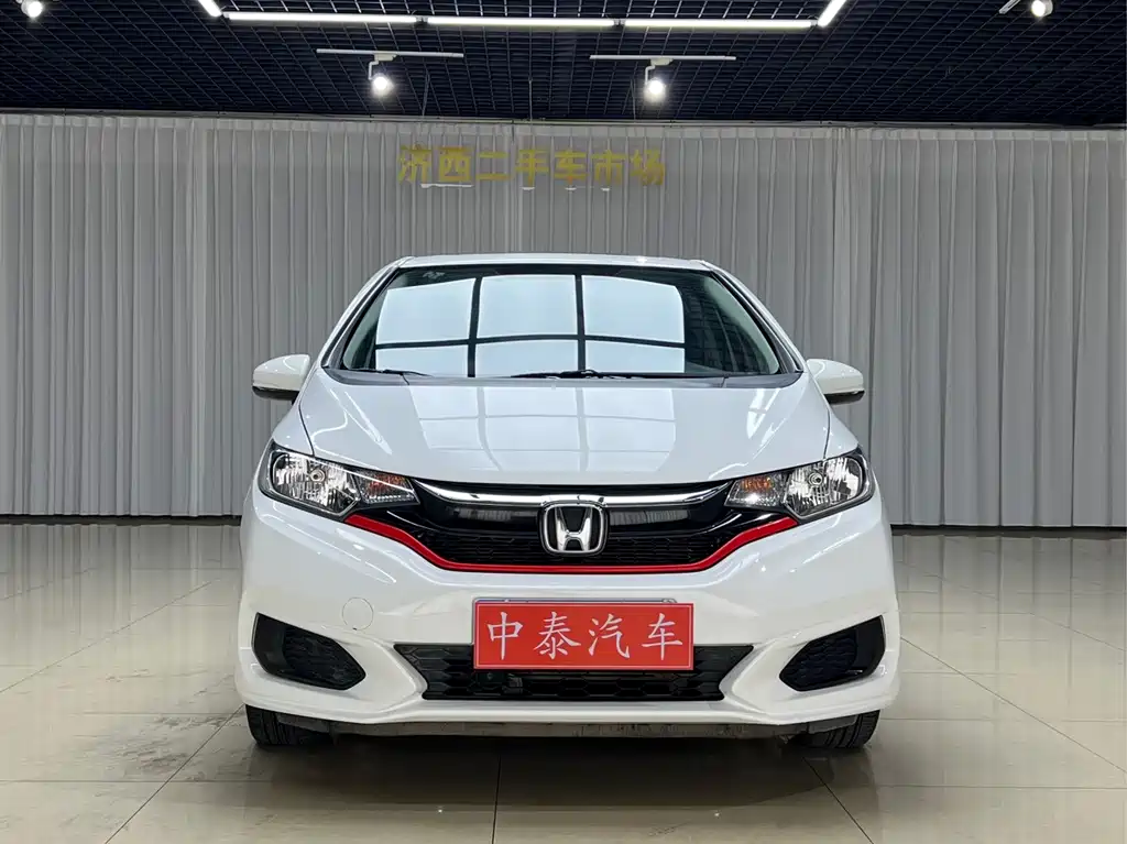 Honda Fit — миниатюра 2