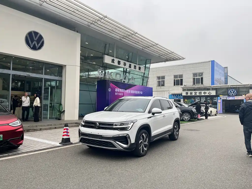 Volkswagen Tharu 2025