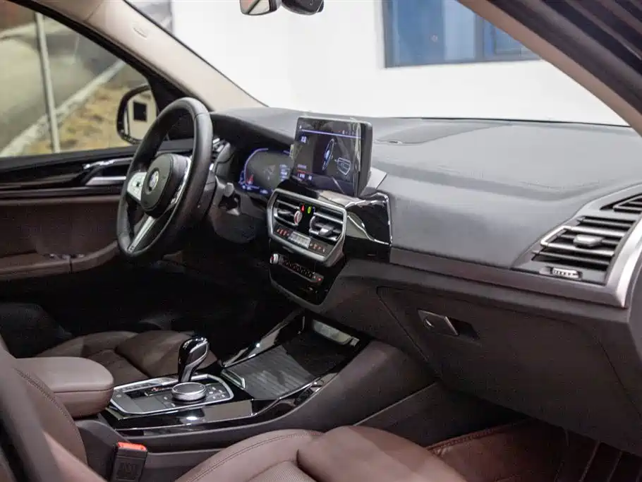 BMW X3 — миниатюра 20
