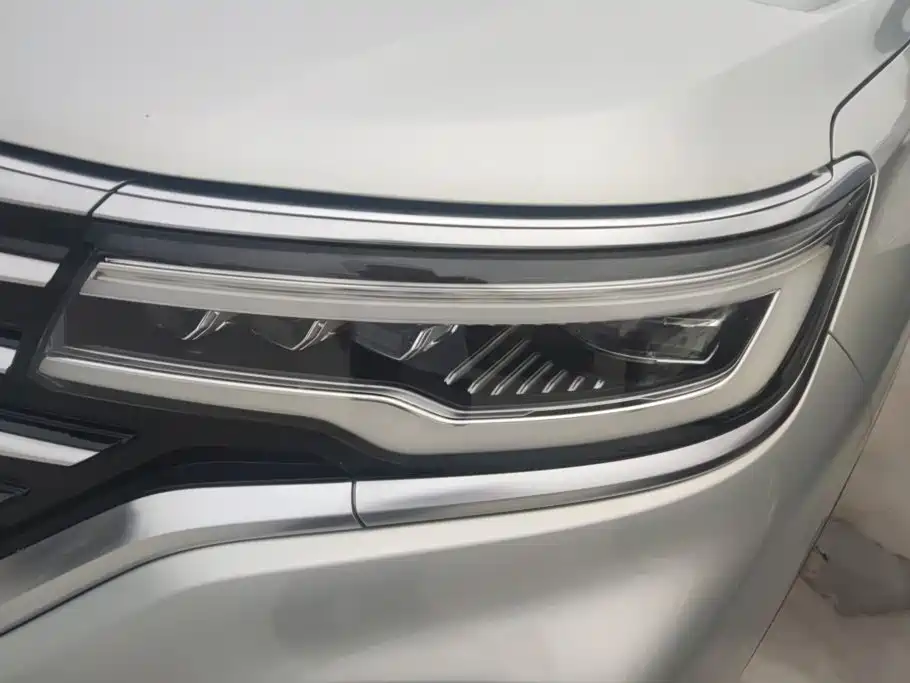 Roewe RX5 MAX — миниатюра 5
