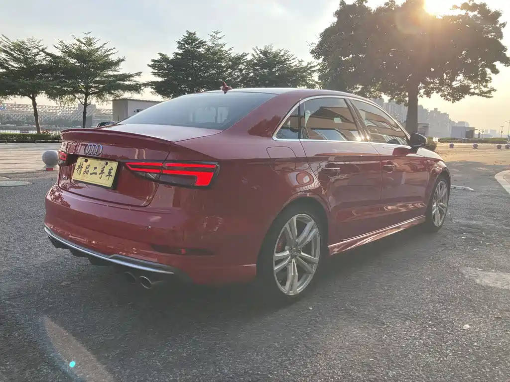 Audi S3 — миниатюра 6