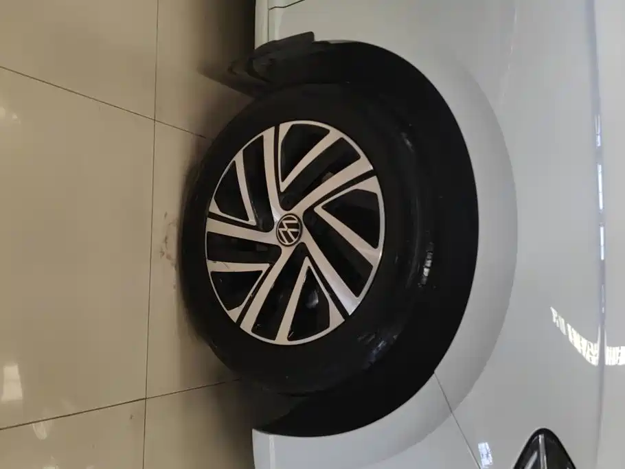 Volkswagen Lavida — миниатюра 6