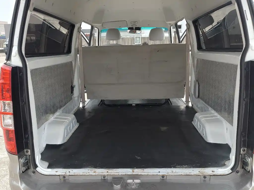 Jinbei Hiace X30L — миниатюра 14