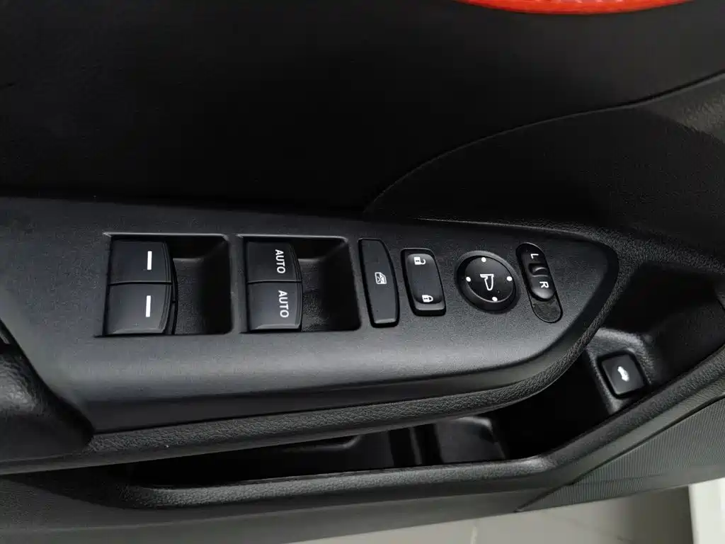 Honda Civic — миниатюра 9