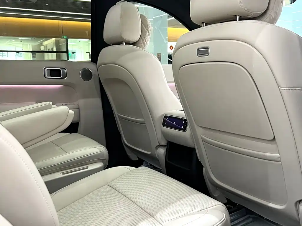 Li Auto Li L8 — миниатюра 9