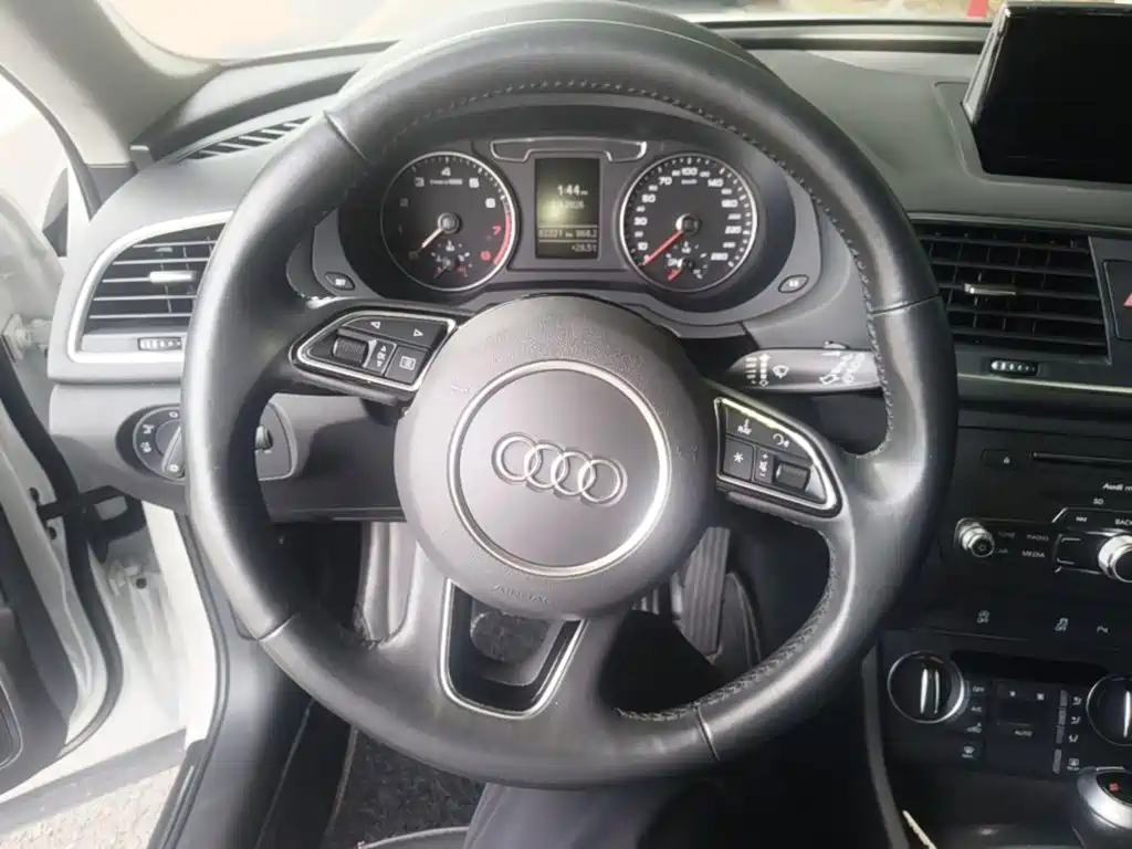 Audi Q3 — миниатюра 11