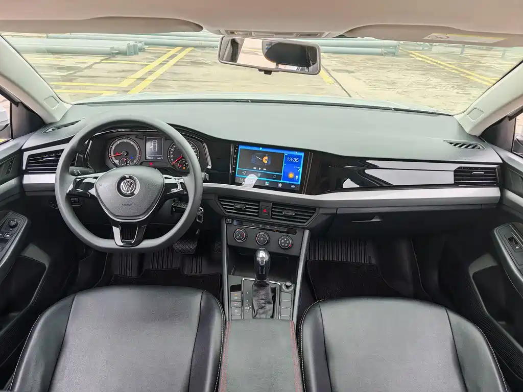 Volkswagen Bora — миниатюра 6